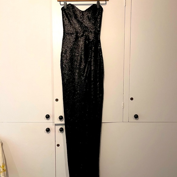 NWOT revolve Nookie stunning sequin “Adelle” dress - Picture 3 of 9